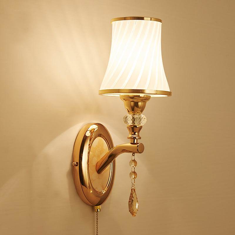 European wall lamp