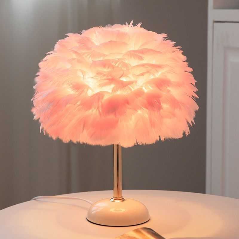 Feather Table Lamp